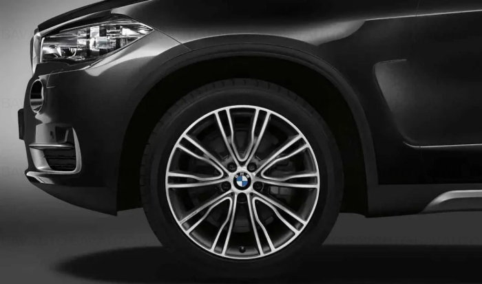  Janta din aliaj usor - Individual V-Spoke 551 - Bicolor Argintiu (Decor Silver 2 / Bright Polished) - 11Jx20 ET:37 - BMW X5 F15, X6 F16