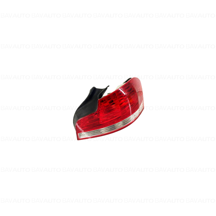 63217327276 - TAIL LIGHT R