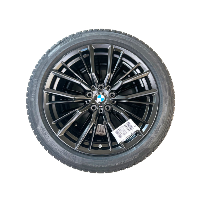 Roata completa de iarna - M Performance Double Spoke 796M - Pirelli Winter Sottozero 3 r-f* (BMW) - 225/45R18 95H XL - TPMS / RDCi - BMW Seria 2 G42, Seria 3 G20 G21, Seria 4 G22 G23